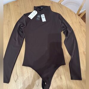 Brown Express Body Contour High Compression Mock Neck Long Sleeve Bodysuit XS